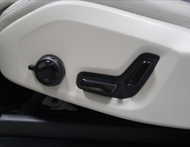 Volvo XC90 19