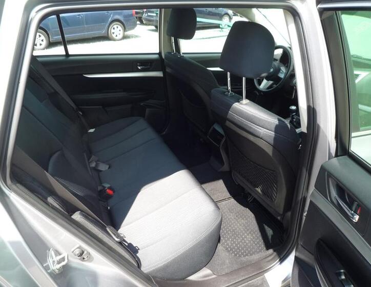 Subaru Legacy 35