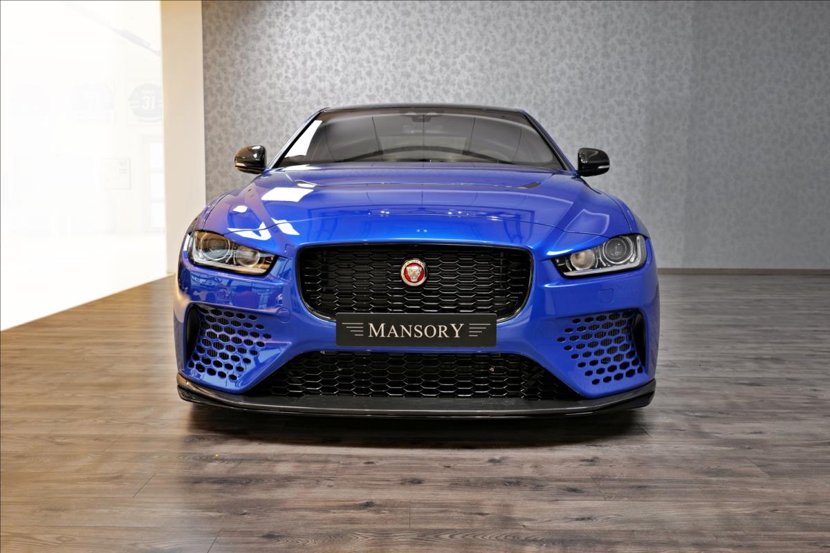 Jaguar XE
