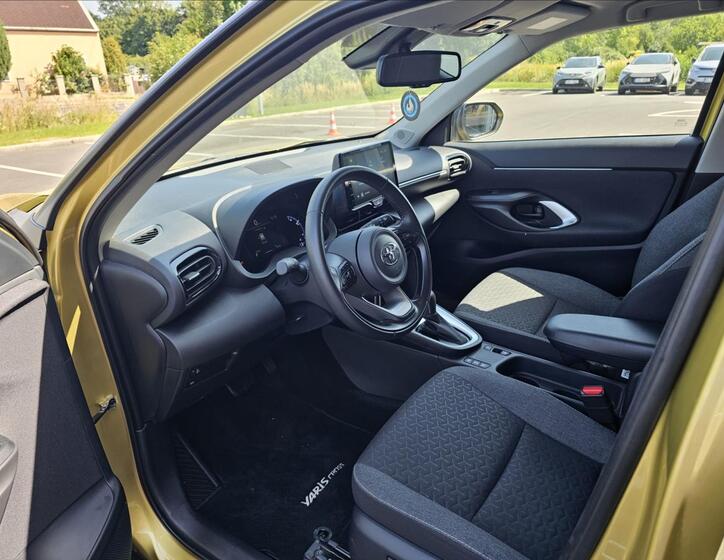 Toyota Yaris Cross 7