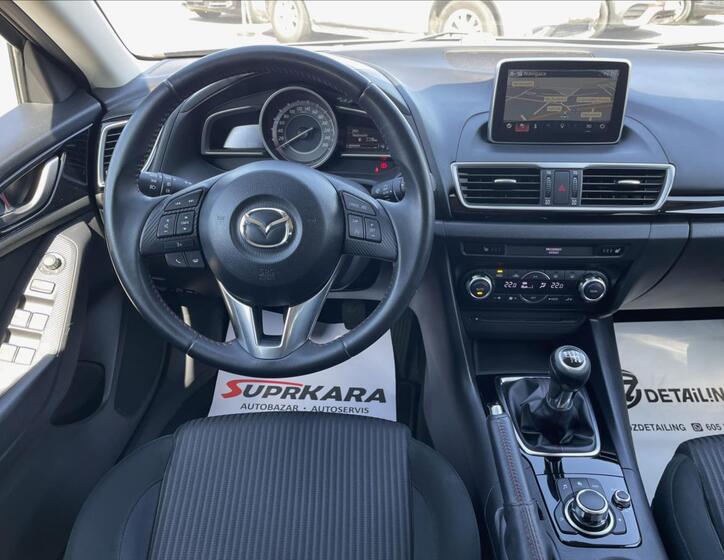 Mazda 3 11