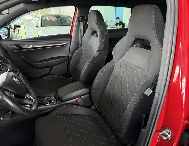 Škoda Karoq 28