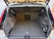 Volvo XC40 10