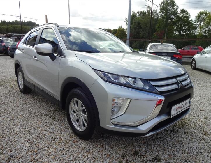 Mitsubishi Eclipse Cross 9