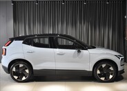 Volvo EX30 4