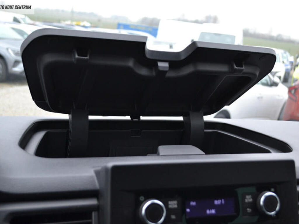Renault Trafic 39