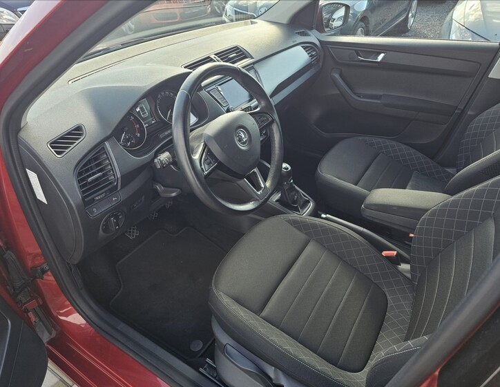 Škoda Fabia 10