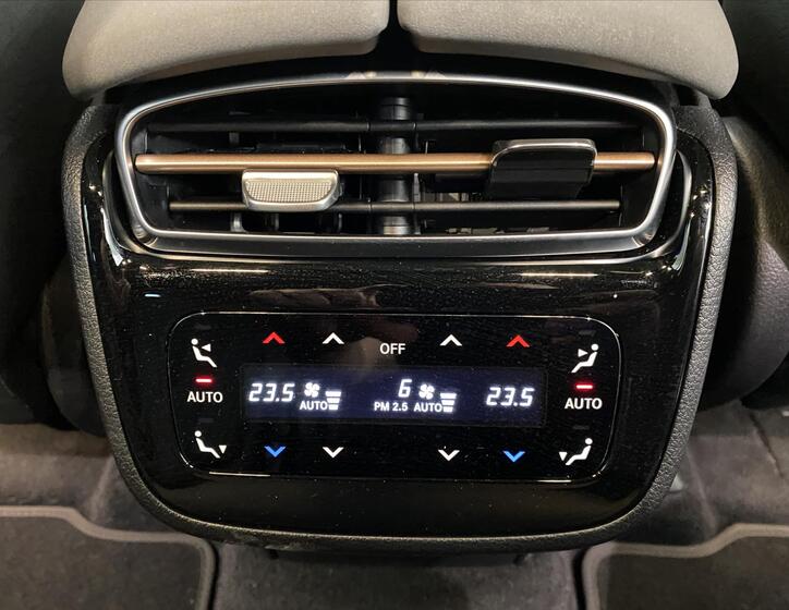 Mercedes-Benz EQS 19