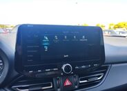 Hyundai i30 16