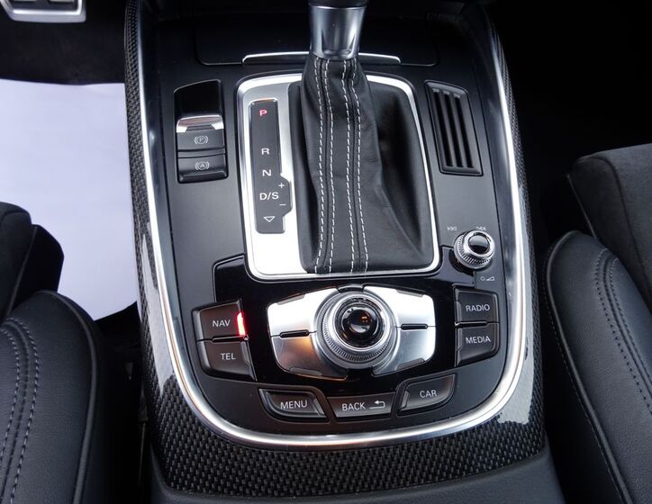 Audi SQ5 11