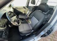 Volkswagen Golf 11