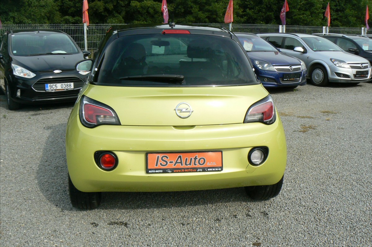 Opel Adam
