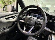 Audi Q7 19