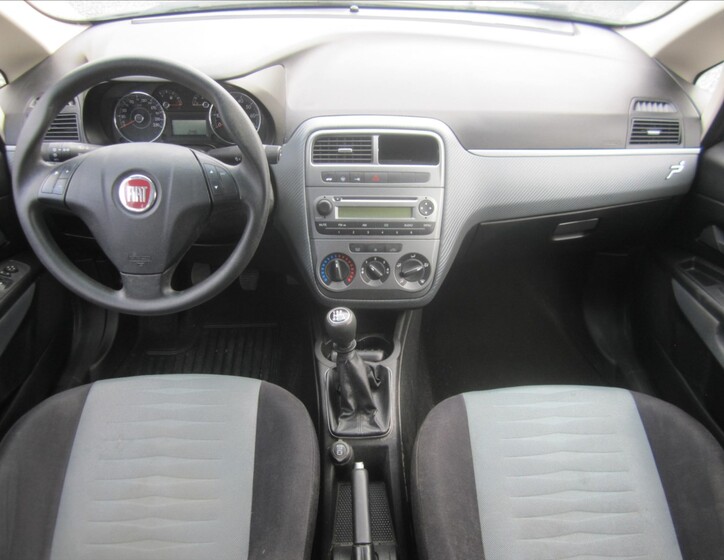 Fiat Grande Punto 7