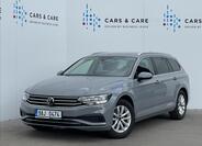 Volkswagen Passat 1