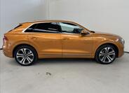 Audi Q8 3