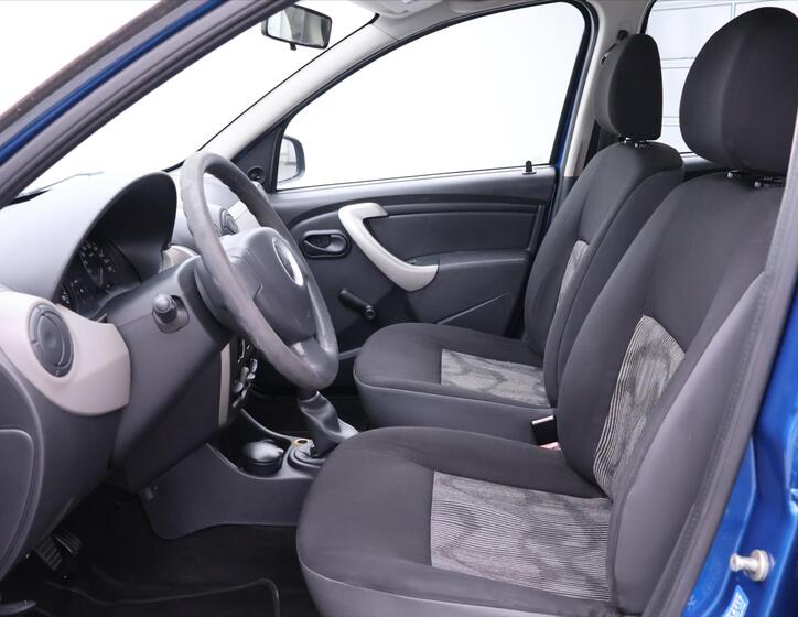 Dacia Sandero 11