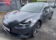 Tesla Model 3 1