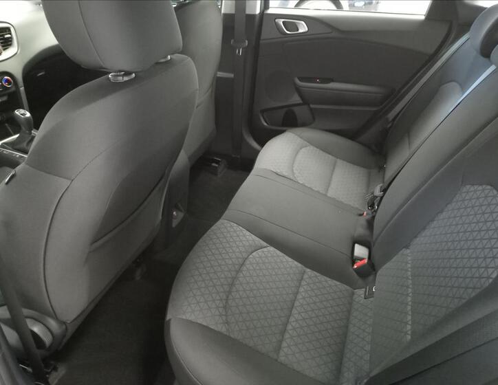 KIA Ceed 9