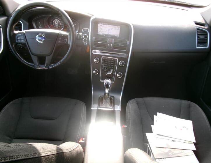 Volvo XC60 12