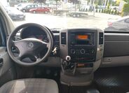 Mercedes-Benz Sprinter 10