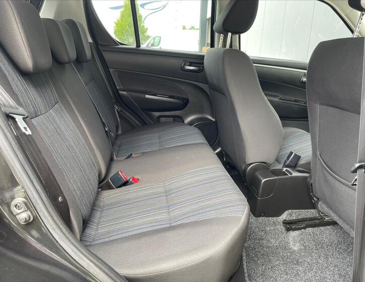 Suzuki Swift 8