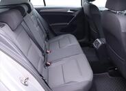 Volkswagen Golf 15
