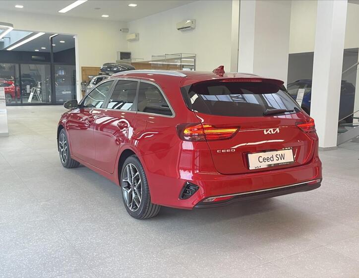 KIA Ostatní 7