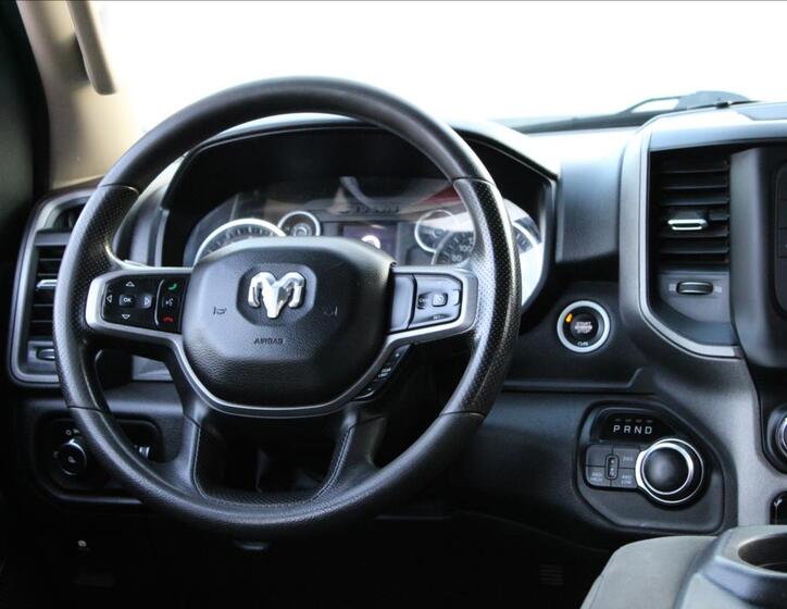 Dodge RAM 18