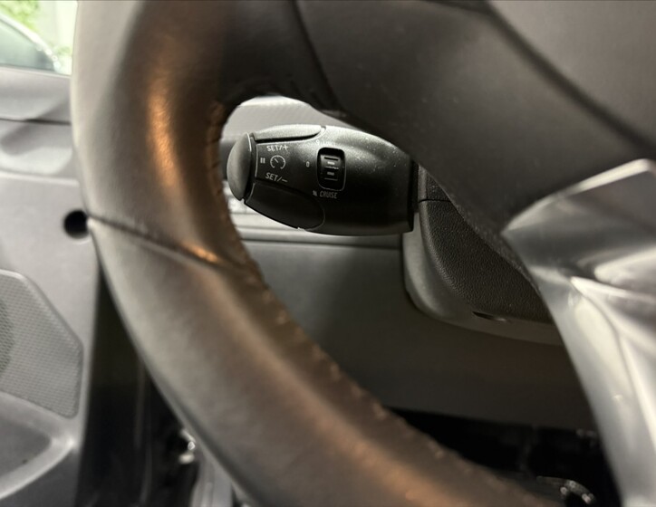 Peugeot 2008 9