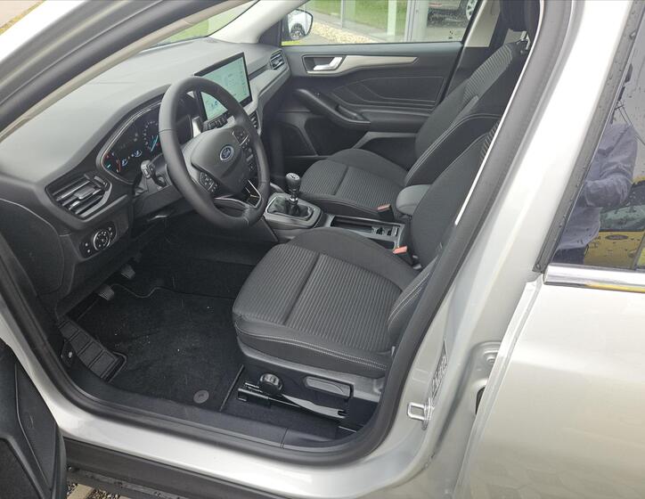 Ford Focus 11