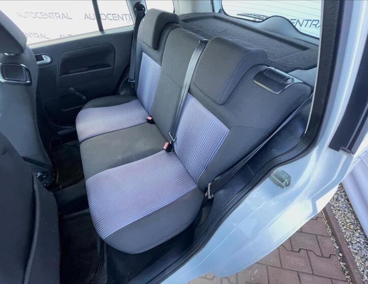 Ford Fusion 20