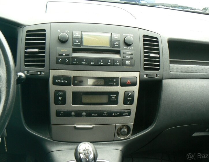 Toyota Corolla Verso 10