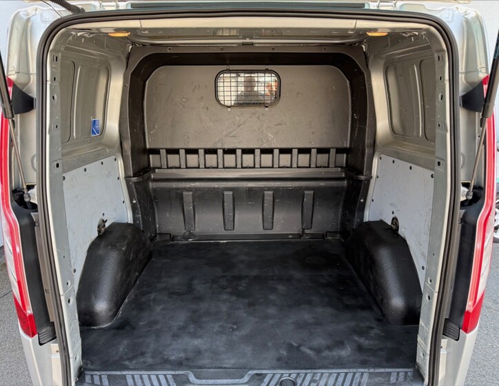 Ford Transit Custom 21