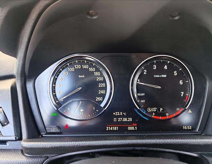 BMW Řada 2 24