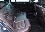 Škoda Superb 13