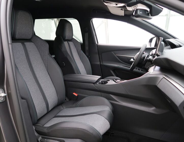 Peugeot 5008 22