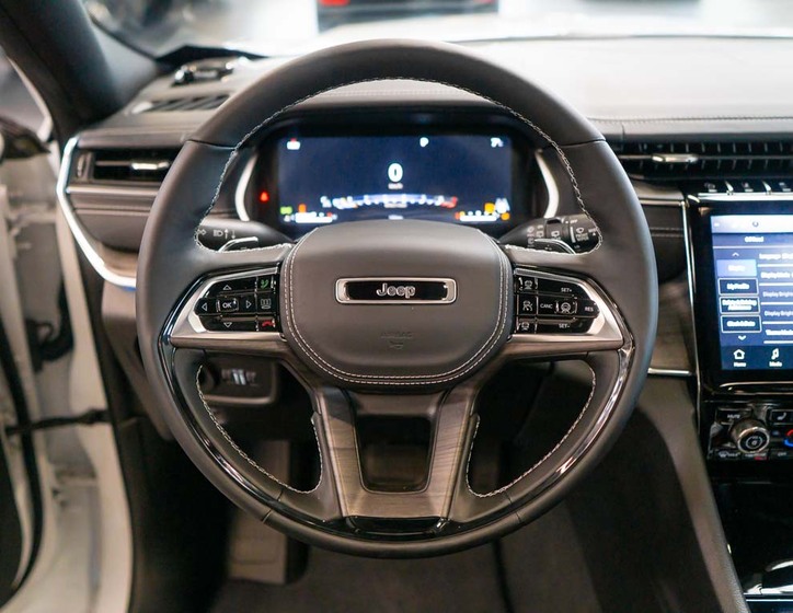 Jeep Grand Cherokee 21