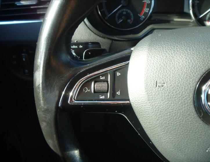 Škoda Octavia 19