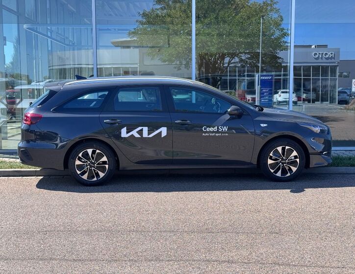 KIA Ceed 8
