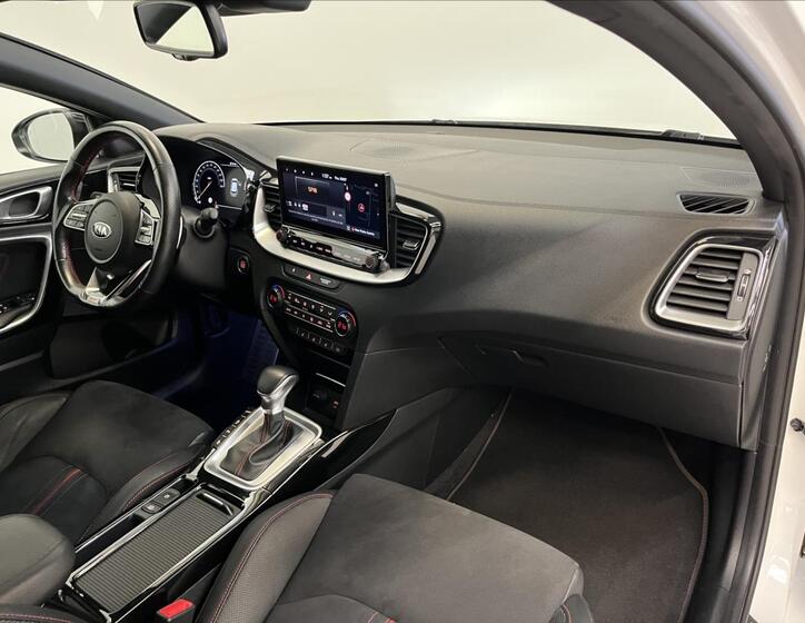 KIA ProCeed 25