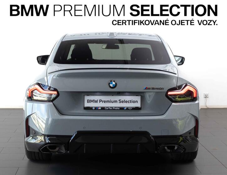 BMW Řada 2 4