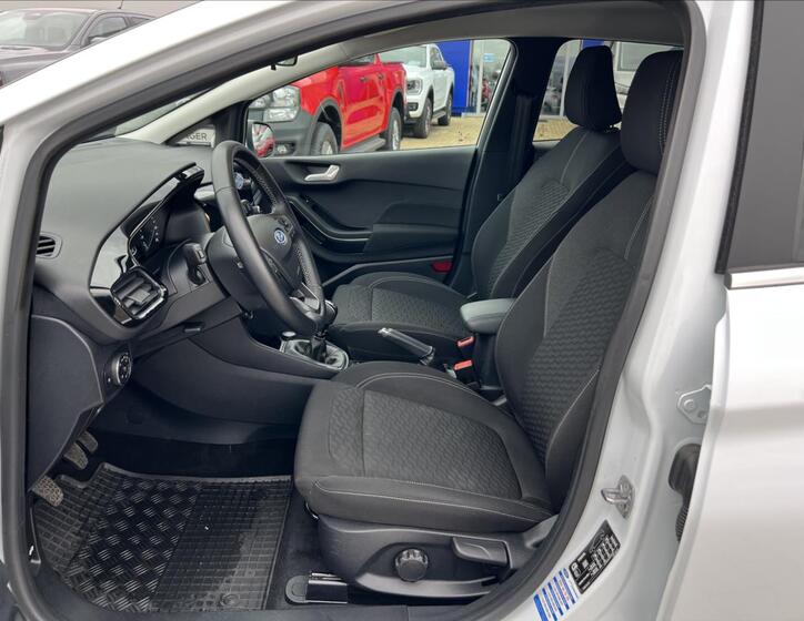 Ford Fiesta 15
