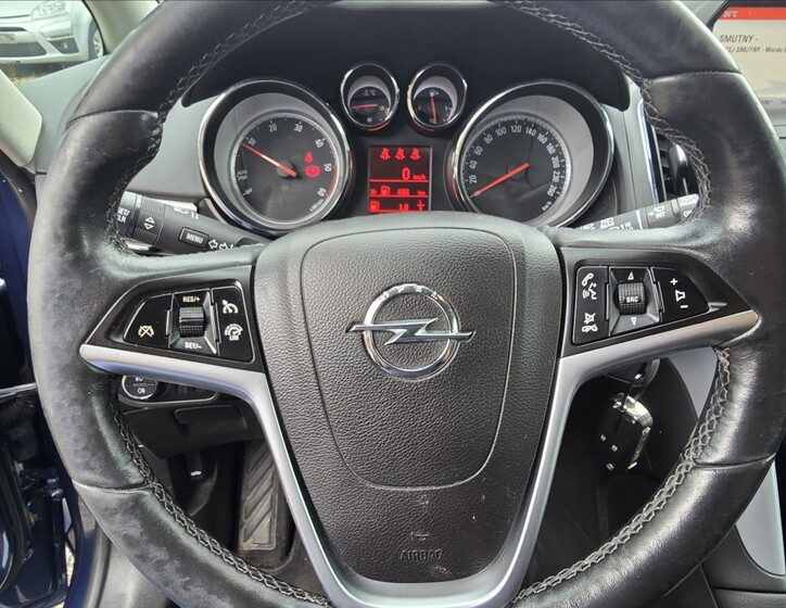 Opel Zafira 16