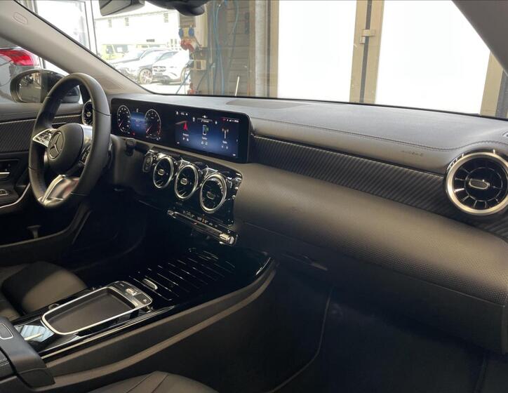 Mercedes-Benz CLA 14