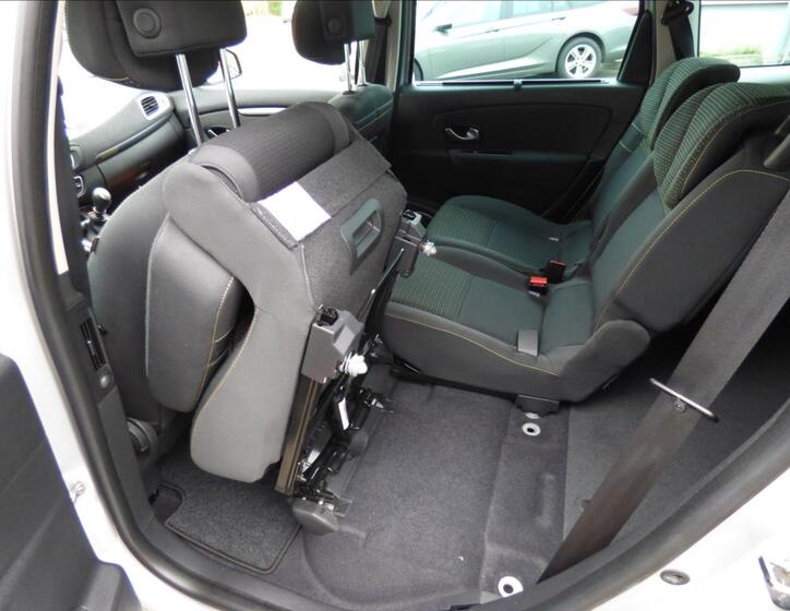 Renault Grand Scénic 30