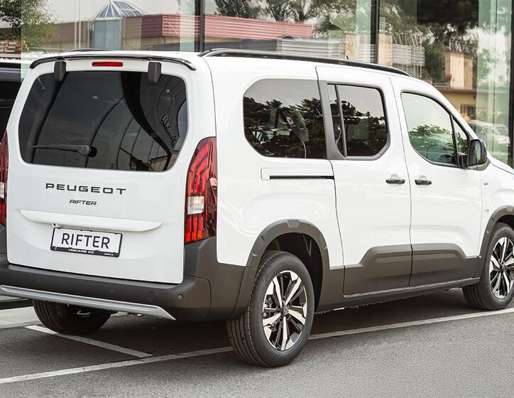 Peugeot Rifter 5