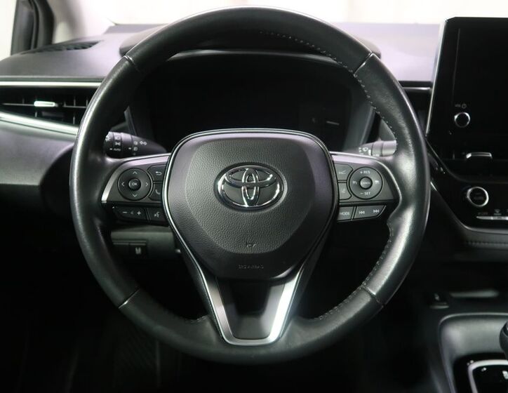 Toyota Corolla 15