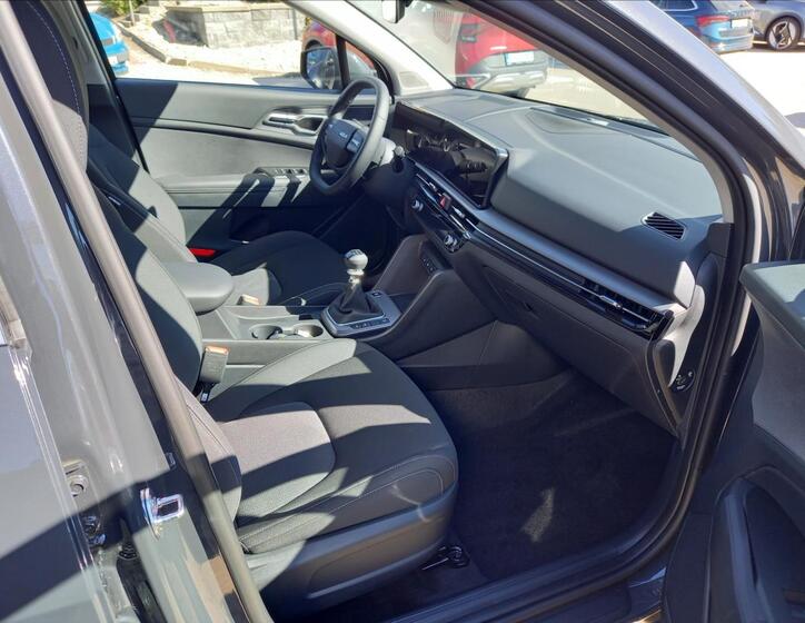 KIA Ostatní 10