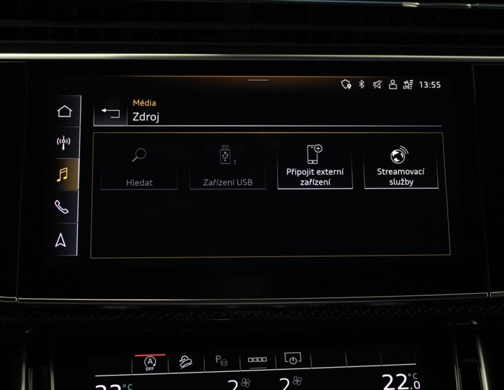 Audi Q8 15